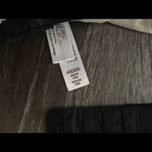 Nursing Bras
Gilligan Omalley
All are 40DDD38DDD